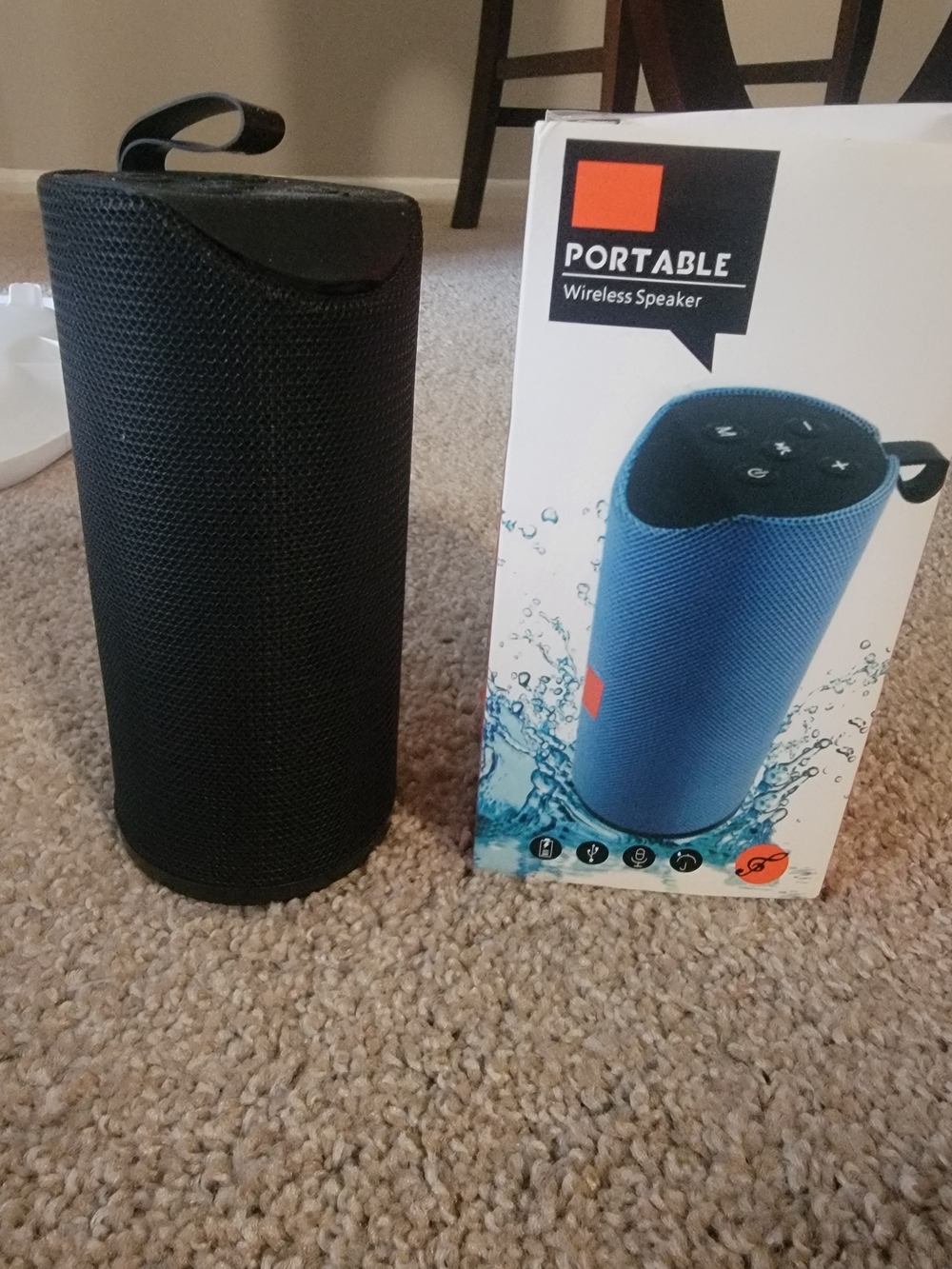 & Other Stories Portable Bluetooth Speaker - Black
